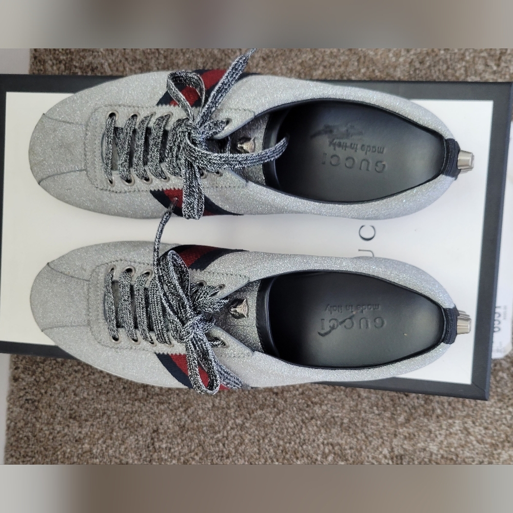 Shoes - Picture 2 of 4